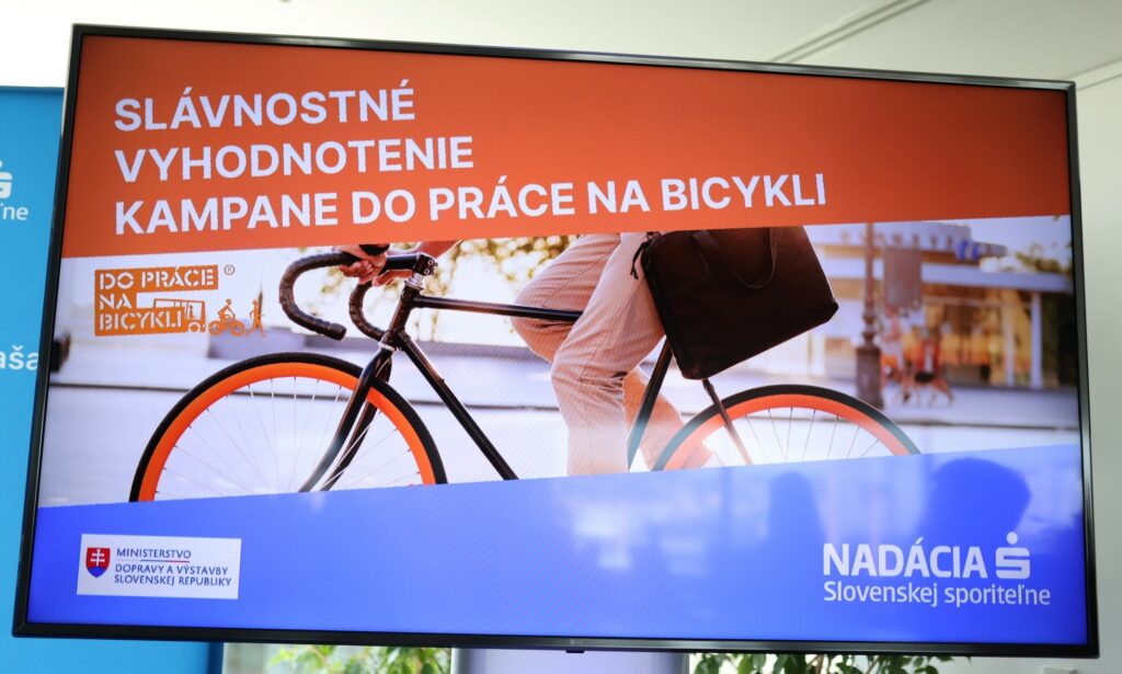 Do práce na bicykli