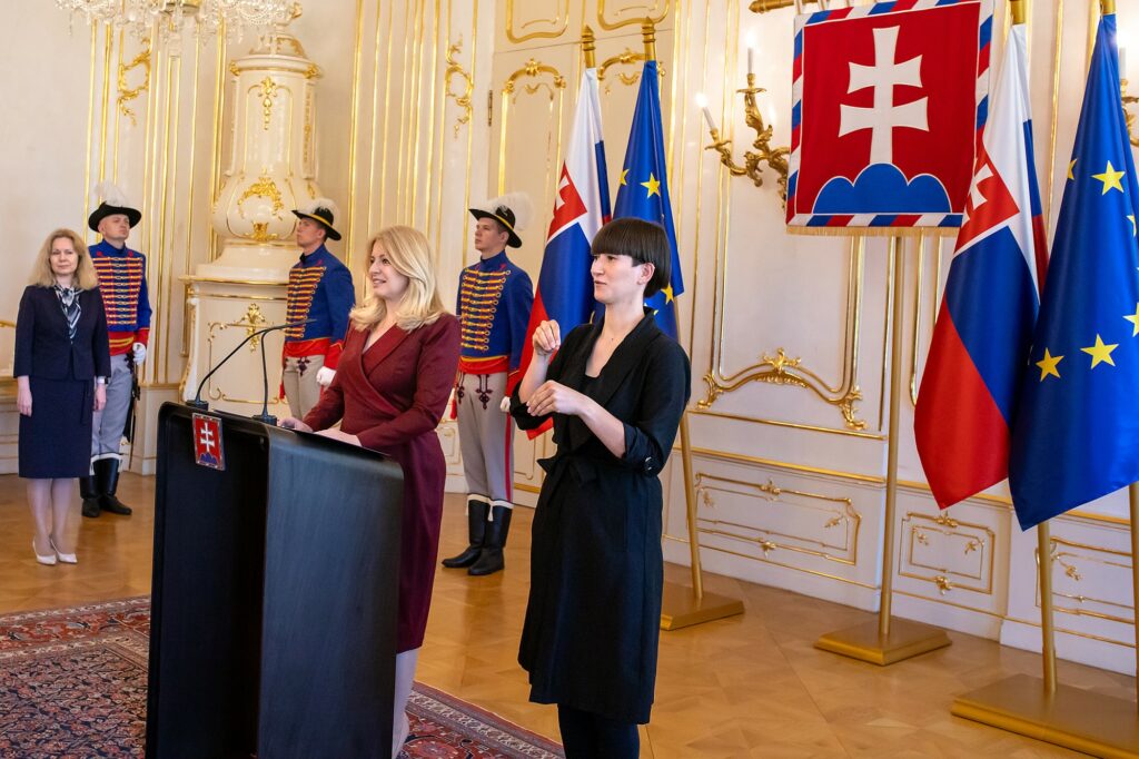 slovenský červený kríž udelil ocenenia