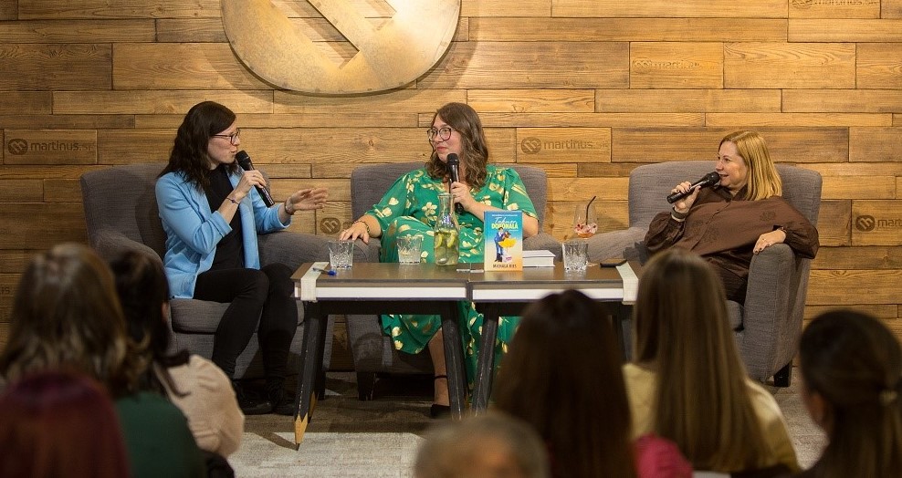 takmer dokonalá michala ries