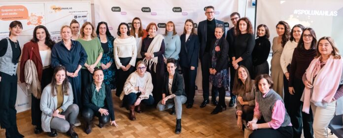 Orange Spolu proti násiliu