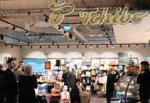 Nechajte stres za dverami a radšej plánujte Vianoce pri šálke kávy Tchibo Vianoce