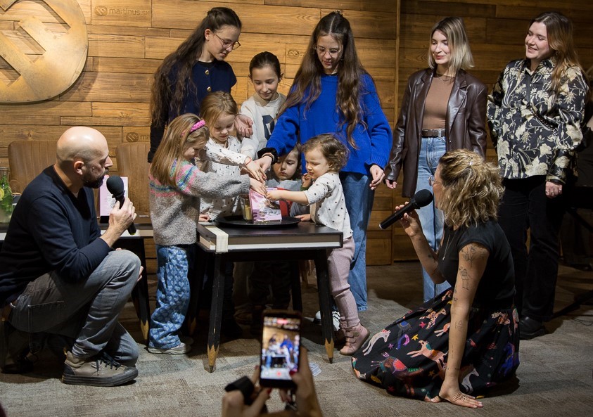  O rodičovani Kristína Tormová